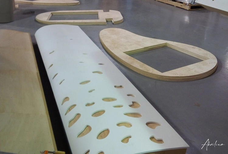 2_Plywood_form_with_sculpted_Corian_result.jpg