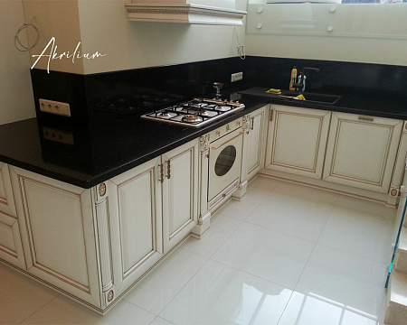 Столешница из искусственного акрилового камня Staron Tempest Bronzestar FB154